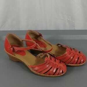 Softspots Women's Pinkish Low Heel Leather Summer Sandal Shoe Size 8.5W